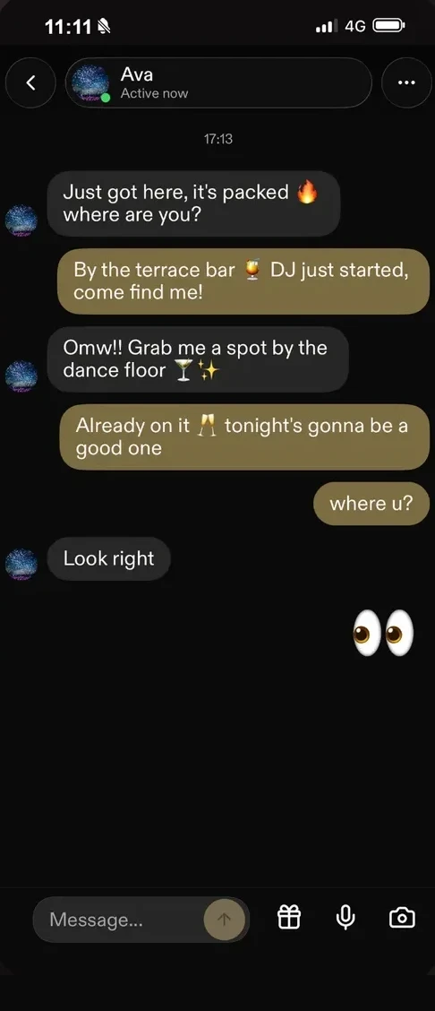 Messaging in the XS World app